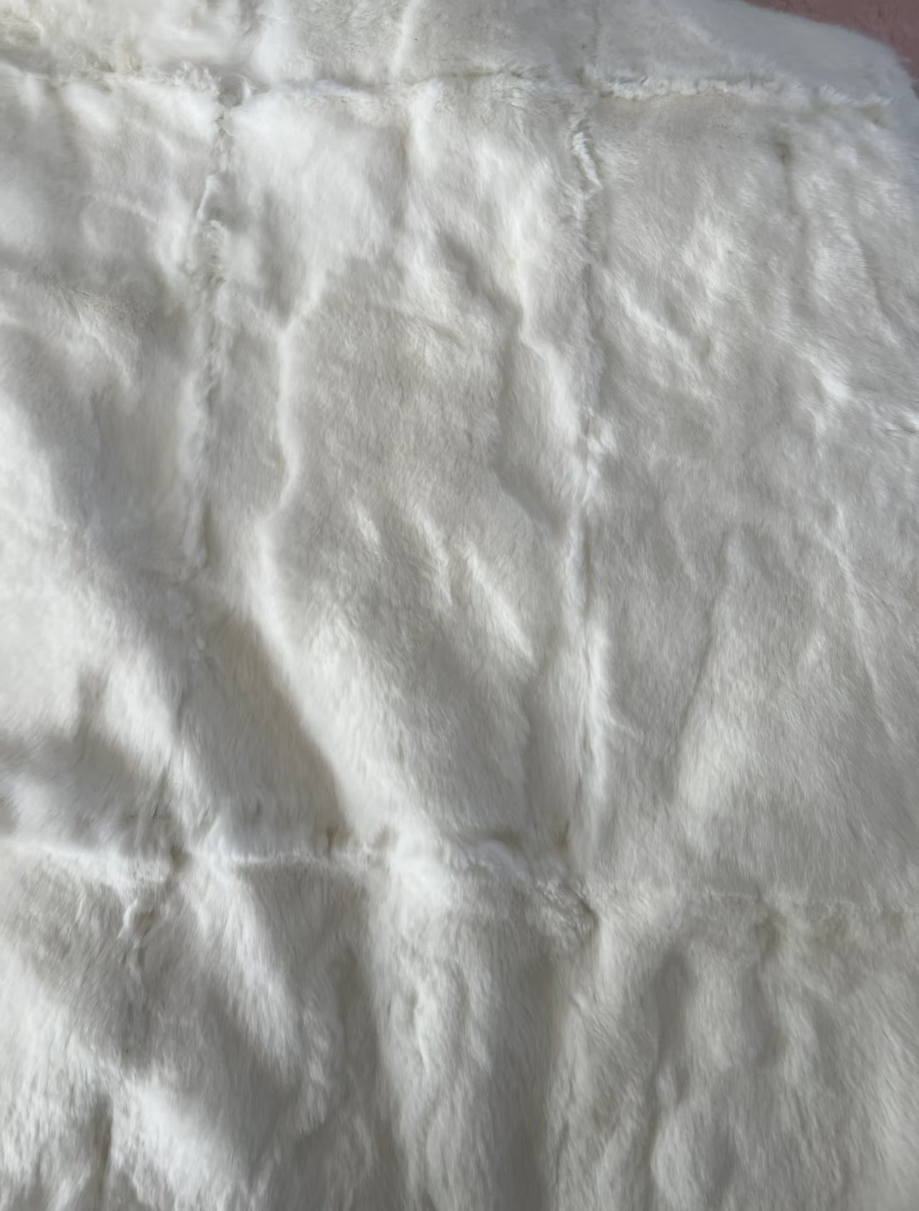 White Real Rex Rabbit Fur Plate